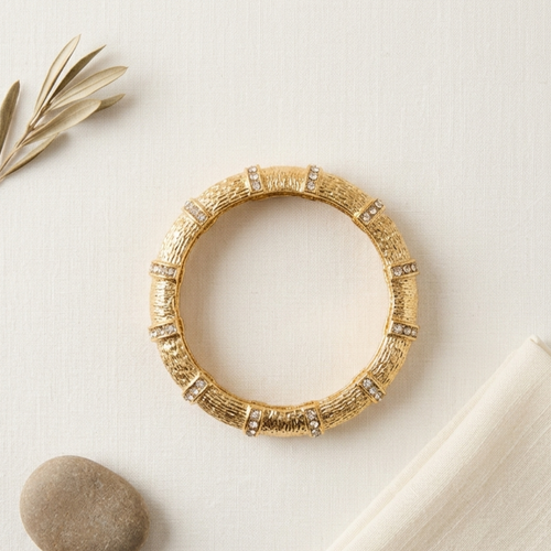 Brazalete Dorado Cráter detalle piedras